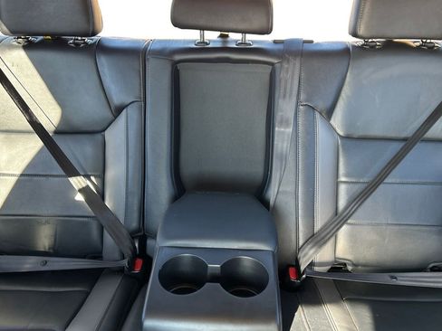 Used 2018 Toyota Tundra Limited w/ Limited Premium Package image 19