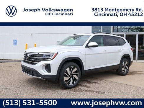 New 2026 Volkswagen Atlas SE FWD image 1