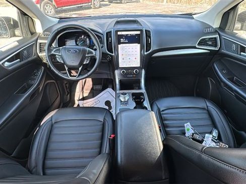 Certified 2023 Ford Edge SEL w/ Convenience Package image 11