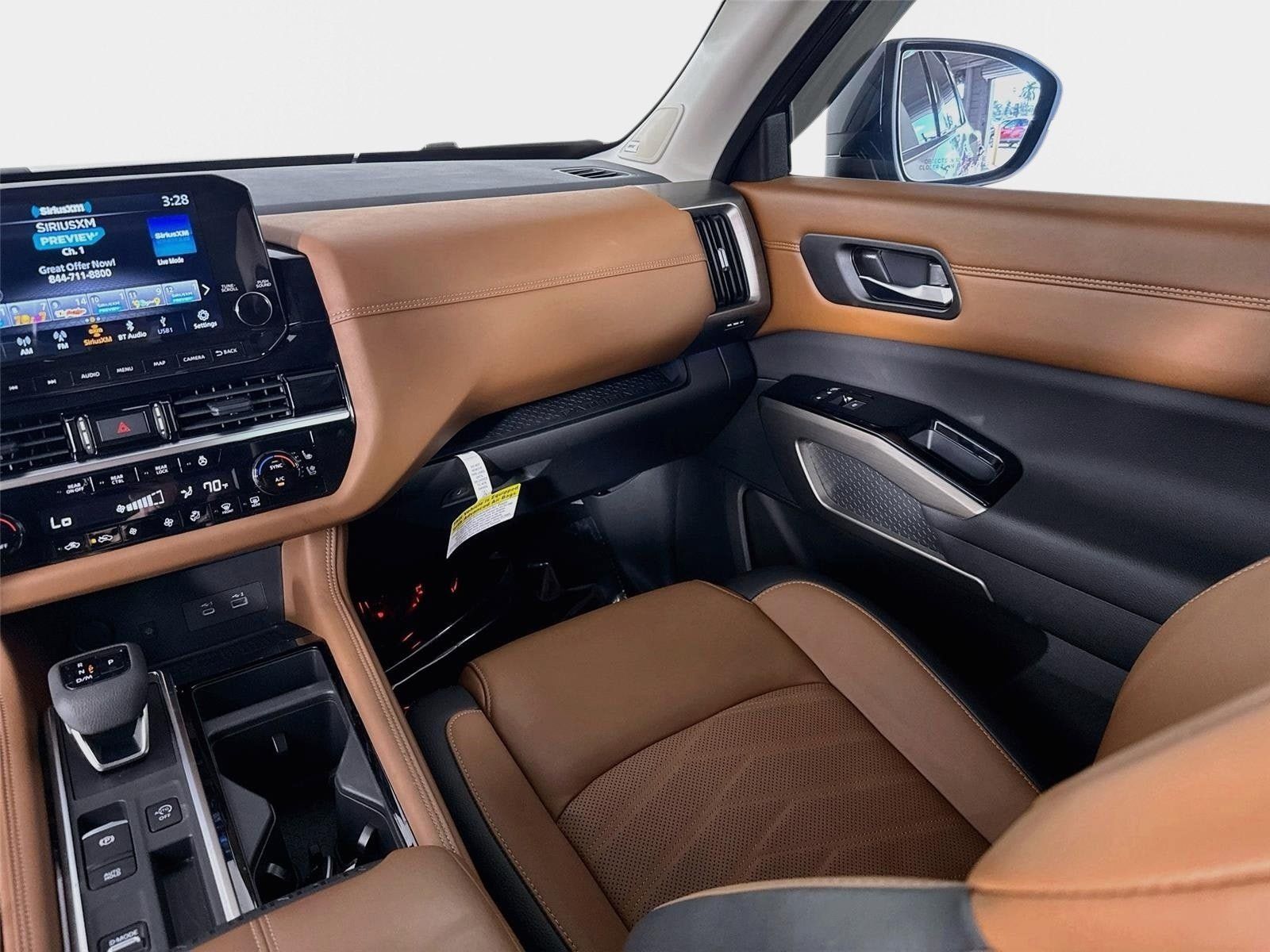 Certified 2025 Nissan Pathfinder Platinum w/ Cargo Package FWD image 25