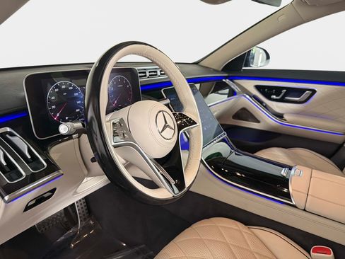 Used 2024 Mercedes-Benz S 500 4MATIC image 39