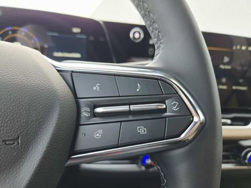 New 2026 Chevrolet Equinox ACTIV image 16