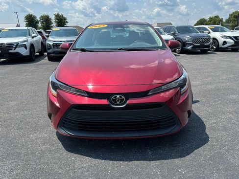 Used 2024 Toyota Corolla LE FWD image 8