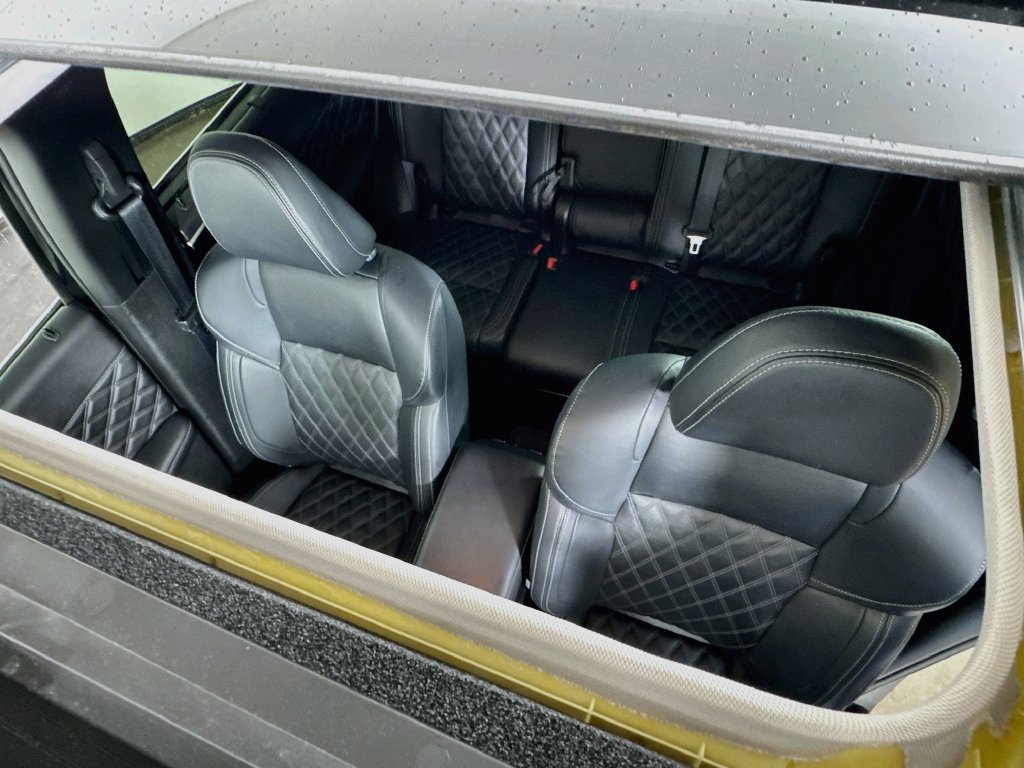 Used 2025 Mitsubishi Outlander 4WD Plug-In Hybrid image 26