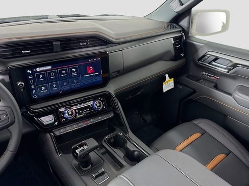 New 2026 GMC Sierra 1500 AT4 w/ AT4 Premium Package image 24