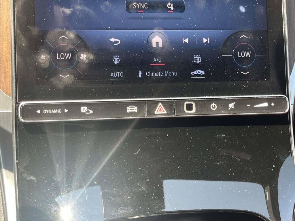 Certified 2023 Mercedes-Benz GLC 300 4MATIC image 30