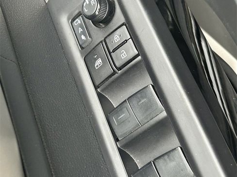 Used 2023 Toyota Tundra Limited image 23