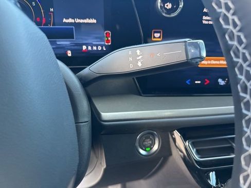 New 2026 Chevrolet Traverse LT w/ Enhanced Driving Package image 16