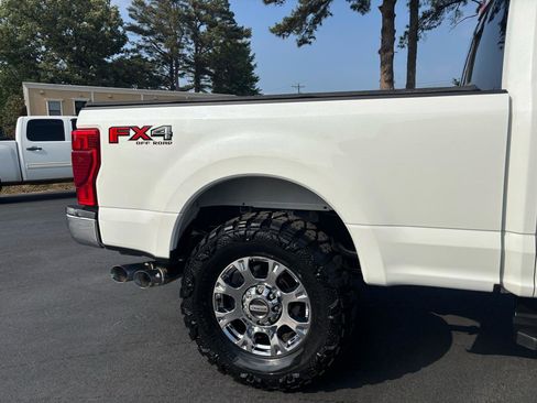 Used 2021 Ford F250 Lariat w/ Lariat Ultimate Package AWD/4WD image 8