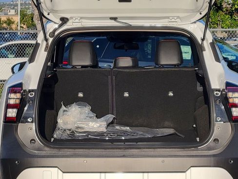 New 2026 Nissan Kicks SR FWD image 15
