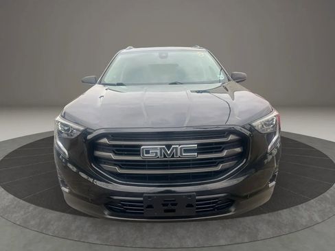 Used 2021 GMC Terrain SLT w/ Infotainment Package II AWD/4WD image 2