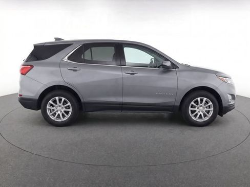 Used 2024 Chevrolet Equinox LT AWD/4WD image 8