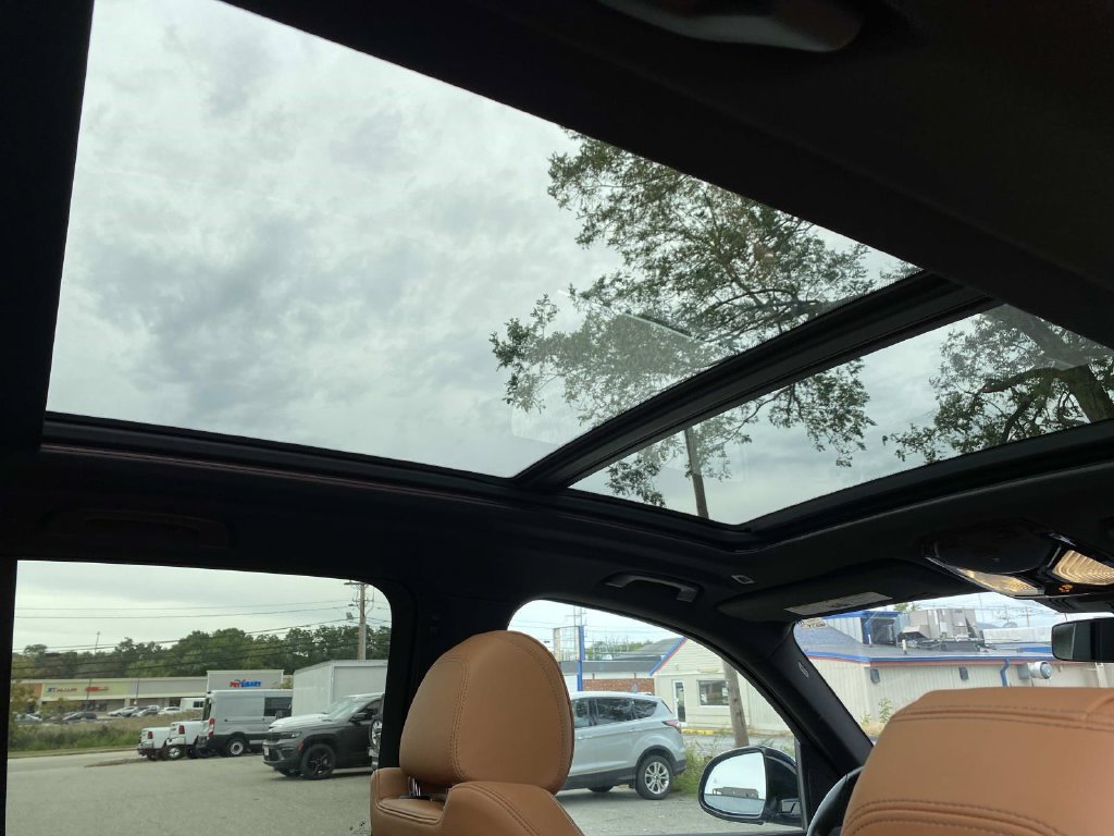 Used 2021 BMW X5 xDrive40i w/ Premium Package 2 AWD/4WD image 26