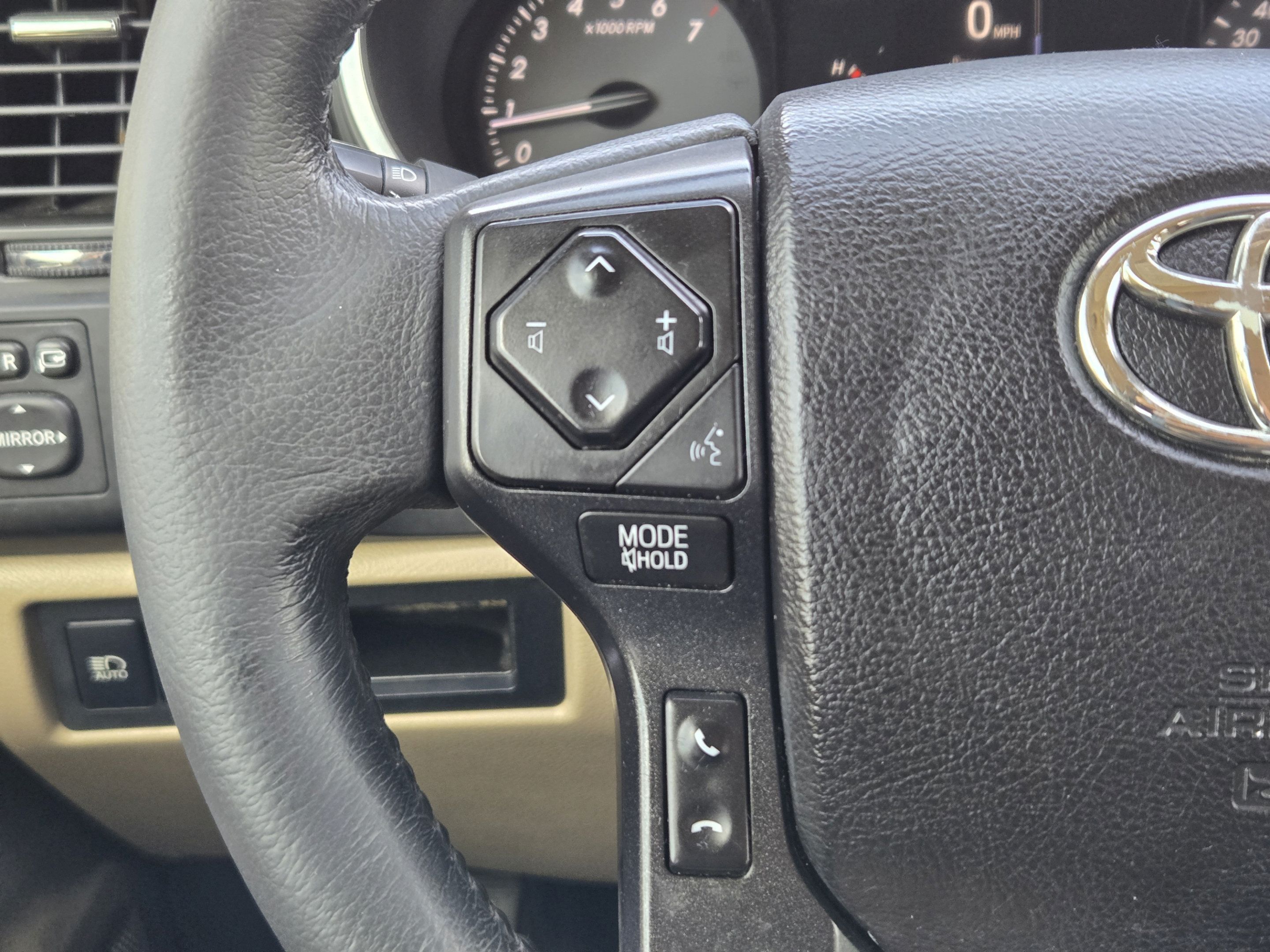 Used 2020 Toyota Sequoia Limited w/ Safety & Convenience Package AWD/4WD image 26
