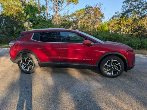 New 2026 Chevrolet Equinox EV LT image 8
