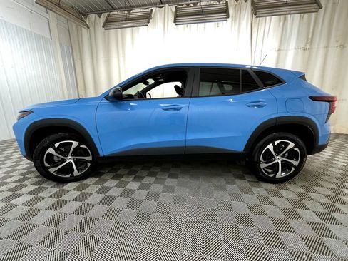 Certified 2024 Chevrolet Trax RS w/ Driver Confidence Package FWD image 12