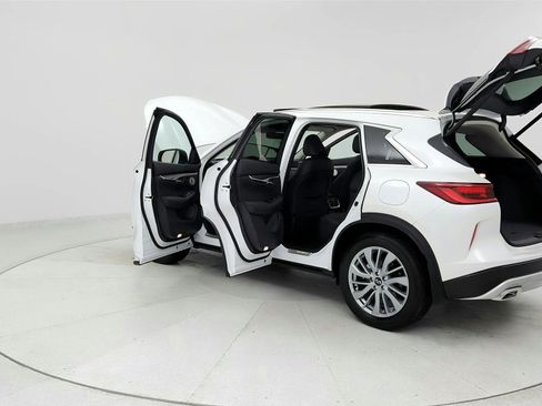 Used 2023 INFINITI QX50 Luxe AWD/4WD image 10