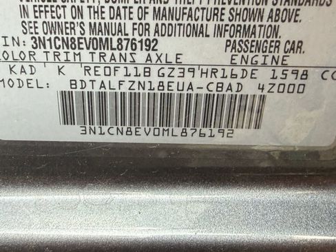 Used 2021 Nissan Versa SV image 22