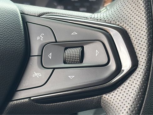 Used 2022 Chevrolet TrailBlazer LT w/ Convenience Package FWD image 15