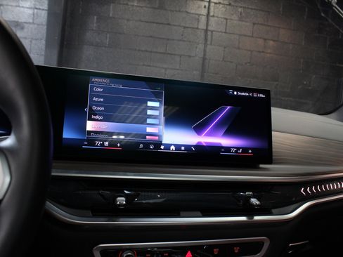 Used 2025 BMW X5 xDrive40i w/ M Sport Package image 71