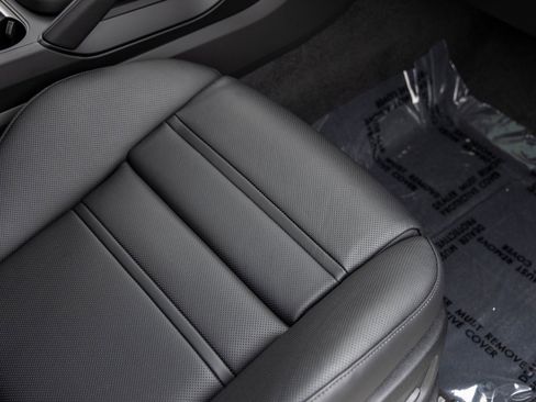 New 2025 Porsche Cayenne S image 54