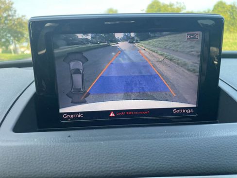 Used 2016 Audi Q3 2.0T Prestige image 27