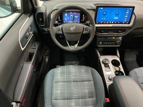 New 2026 Ford Bronco Sport Heritage AWD/4WD image 9