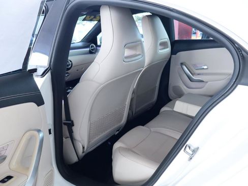 Used 2020 Mercedes-Benz CLA 250 image 31