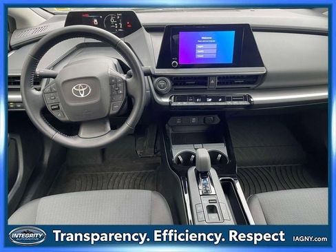 Used 2023 Toyota Prius LE image 13