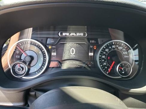 Used 2022 RAM 1500 Big Horn AWD/4WD image 33