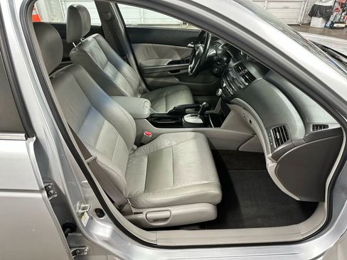 Used 2009 Honda Accord EX-L image 23