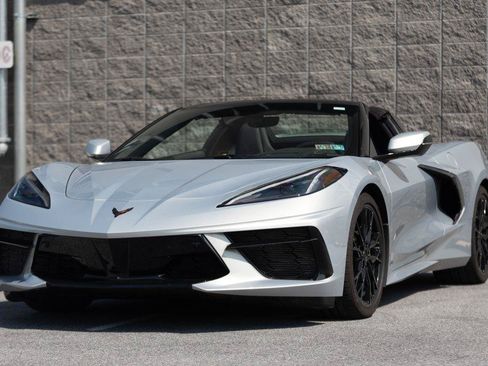 Used 2023 Chevrolet Corvette Stingray Preferred Conv RWD image 35