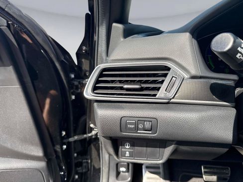 Certified 2022 Honda Accord Sport image 32