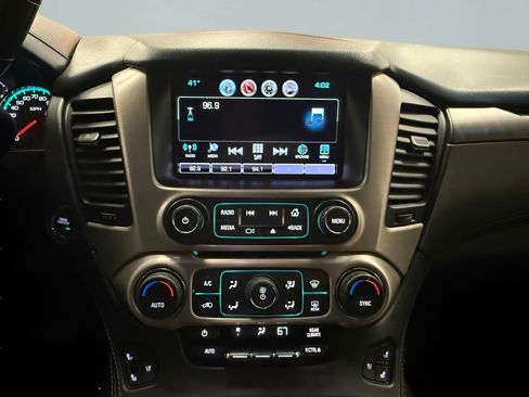 Used 2018 GMC Yukon Denali image 19
