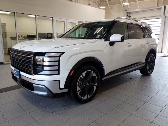 Certified 2026 Hyundai Palisade Limited AWD/4WD image 2