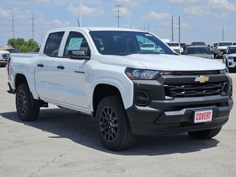 New 2026 Chevrolet Colorado W/T w/ WT Custom Package RWD image 2