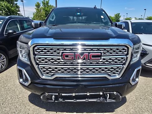 Used 2019 GMC Sierra 1500 Denali w/ Denali Ultimate Package AWD/4WD image 15