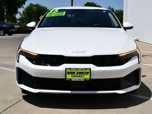 Used 2025 Kia K5 LXS FWD image 3