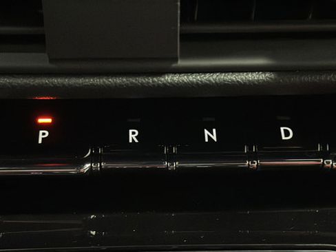 Used 2025 Lincoln Corsair Grand Touring w/ Equipment Group 301A AWD/4WD image 19
