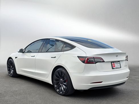 Used 2023 Tesla Model 3 Performance AWD/4WD image 3