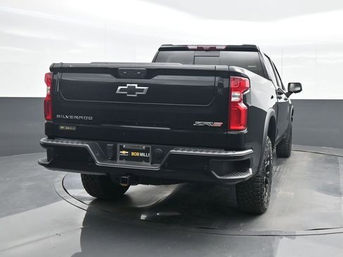 Used 2023 Chevrolet Silverado 1500 ZR2 w/ Technology Package image 6