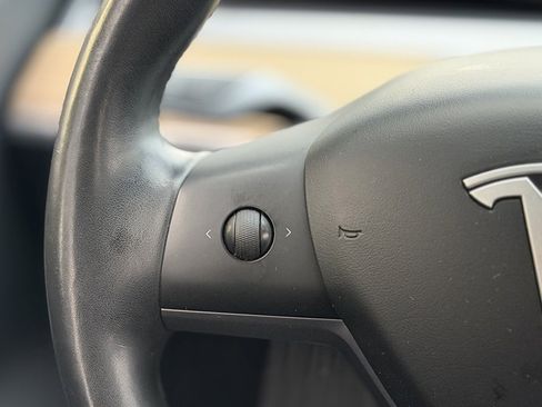 Used 2018 Tesla Model 3 Long Range image 44