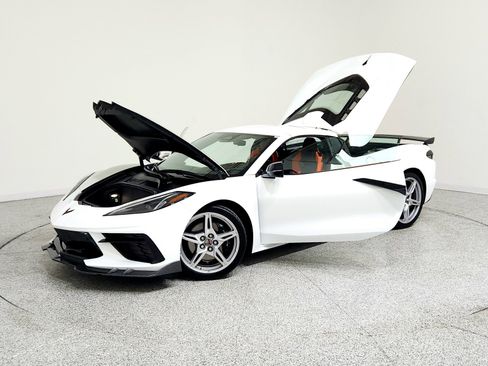 Used 2025 Chevrolet Corvette 3LT w/ Z51 Performance Package image 13