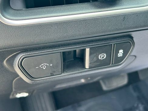 Used 2025 Kia K4 FWD image 22