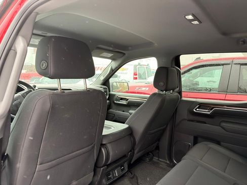 Used 2025 Chevrolet Silverado 1500 RST w/ Dark Appearance Package image 42