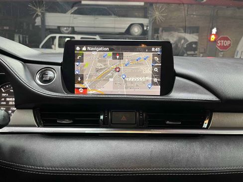 Used 2018 MAZDA MAZDA6 Touring FWD image 17