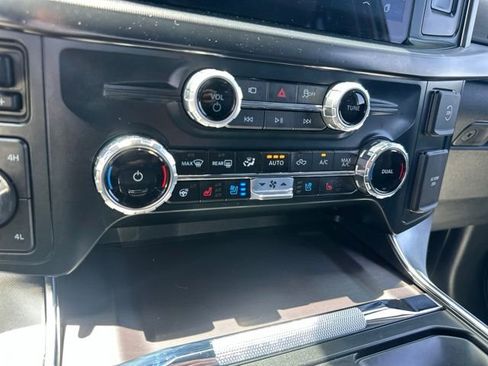 Used 2025 Ford F150 Platinum w/ FX4 Off-Road Package AWD/4WD image 44