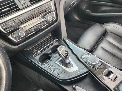 Used 2018 BMW 430i Convertible image 18