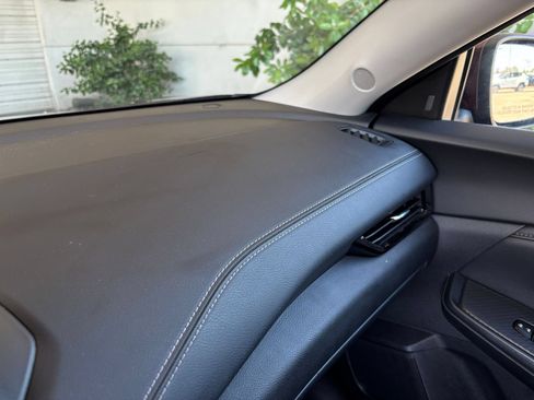 Used 2025 Nissan Sentra SV FWD image 34