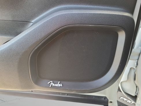 Used 2023 Nissan Titan PRO-4X w/ Pro-4x Convenience Package image 25